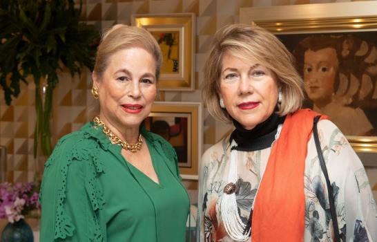 Felipe Rangel remoza su estudio