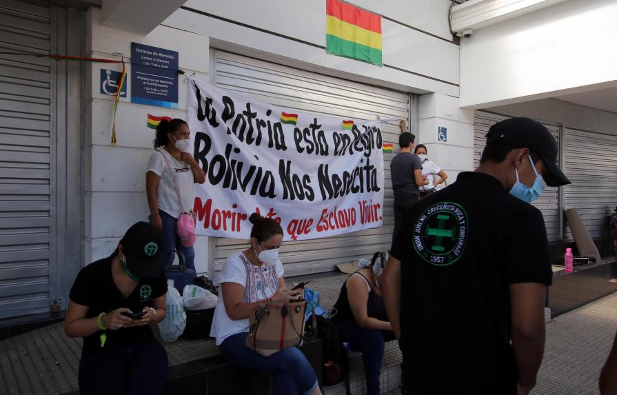 Anuncian huelga en bastión opositor a nuevo presidente en Bolivia