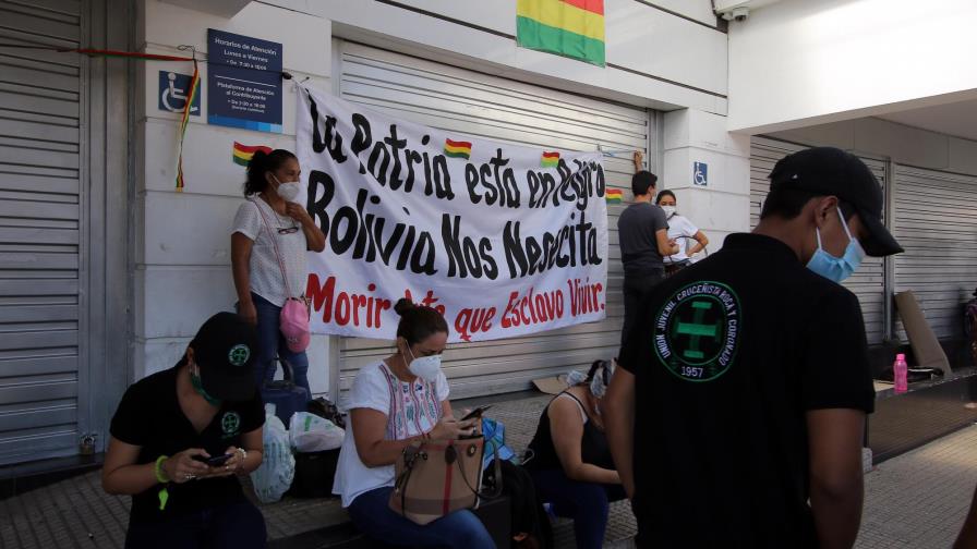 Anuncian huelga en bastión opositor a nuevo presidente en Bolivia