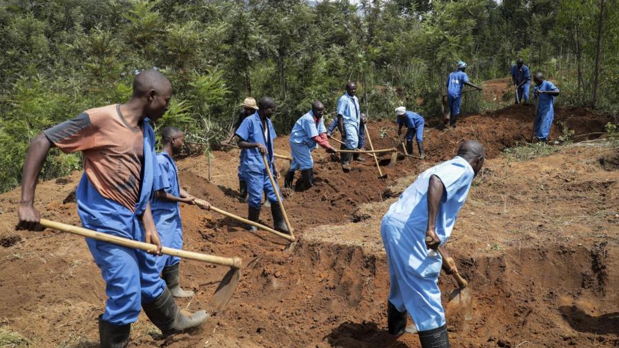 Descubren seis fosas masivas en Burundi con seis mil cadáveres