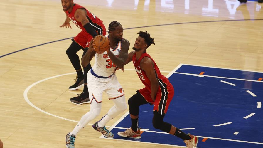Heat supera a Knicks en primer duelo de serie