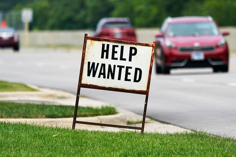 Bajan a 340.000 las solicitudes semanales del subsidio por desempleo en EEUU