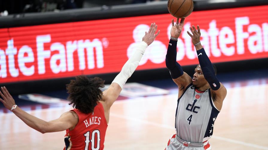 Westbrook anota 10 en la prórroga; Wizards vencen a Pelicans
