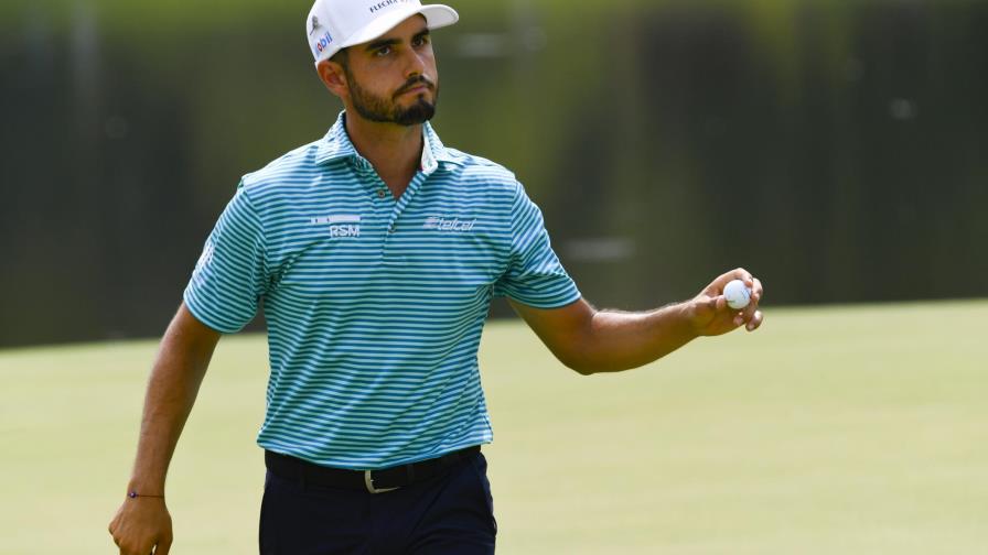 English mantiene ventaja; Ancer tira ronda libre de bogeys