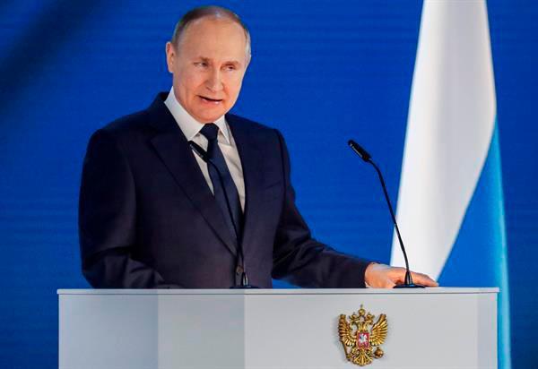 Putin propone extender el sistemas de cuotas de emisiones a todas las ciudades rusas