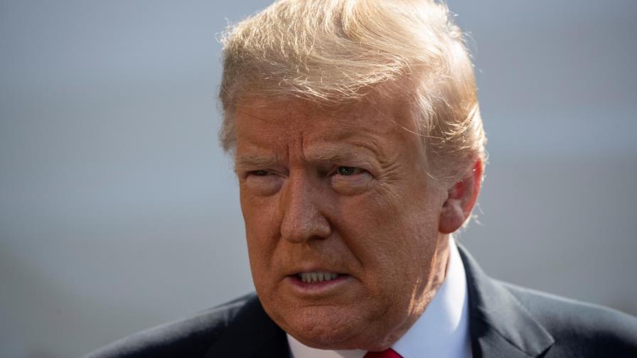 Trump retuitea video con lema de supremacistas blancos Trump retuitea video con lema de supremacistas blancos