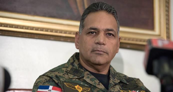 Paulino Sem admite Fuerzas Armadas no tienen radares para detectar el narco y otras amenazas