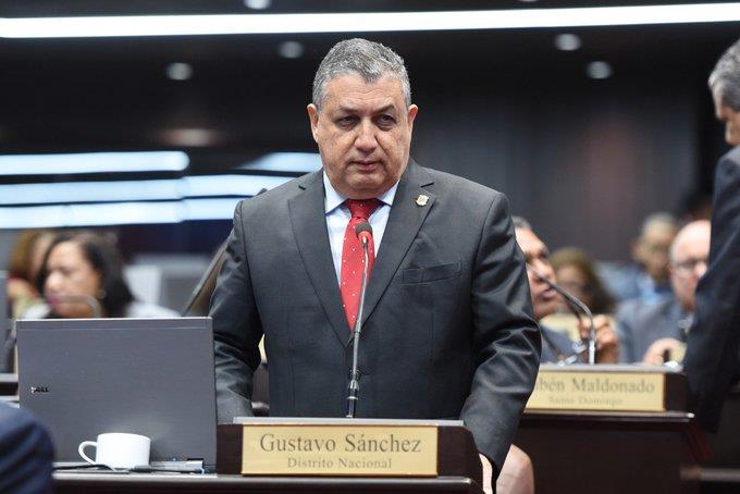 “Eso se decide la semana que viene”, dice diputado Gustavo Sánchez sobre reforma constitucional