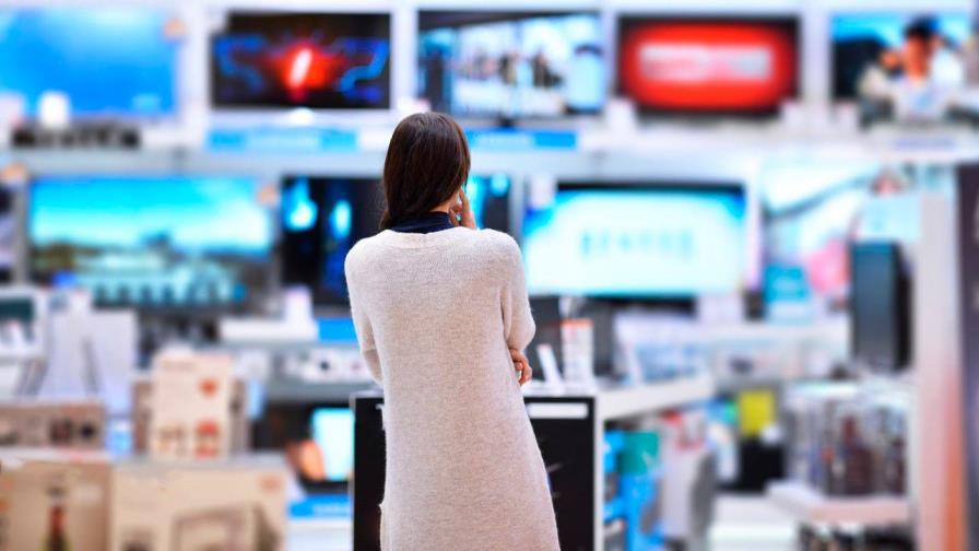 Una falsa oferta de televisores a 30 euros causa el caos en un híper francés
