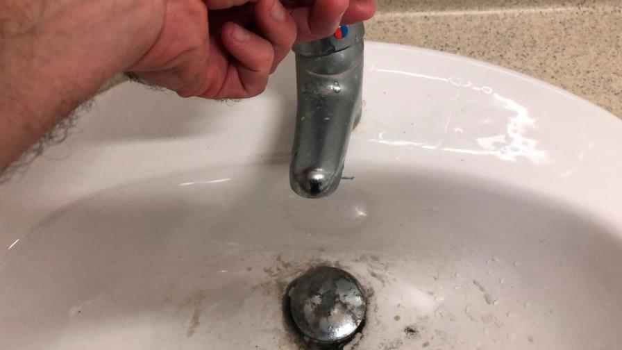 Denuncian condiciones de insalubridad para los confinados en Boca Chica