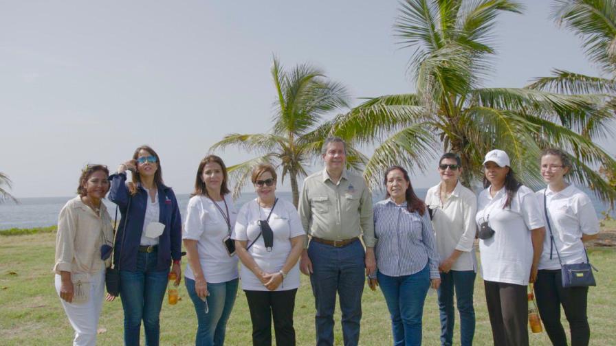 General de Seguros planta 40 árboles para celebrar su 40 aniversario