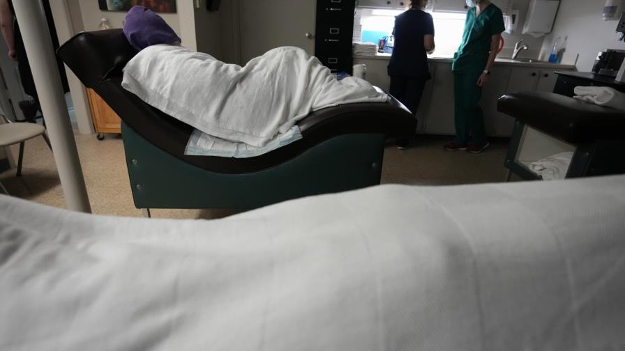 Mujeres de Texas viajan por horas para someterse a abortos