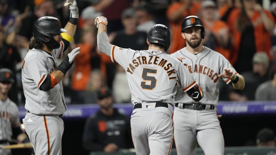 Gigantes vencen a Rockies y llegan a 100 victorias Gigantes vencen a Rockies y llegan a 100 victorias