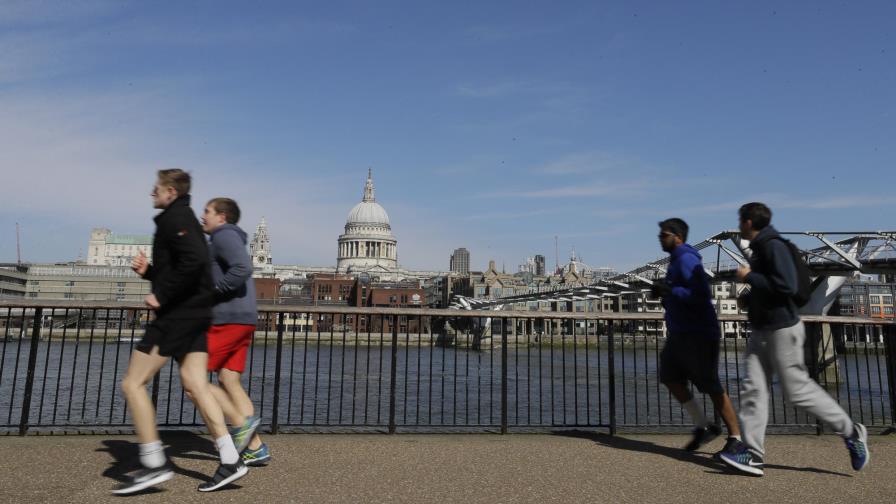 Unión Europea investiga planes de Google para comprar Fitbit Unión Europea investiga planes de Google para comprar Fitbit