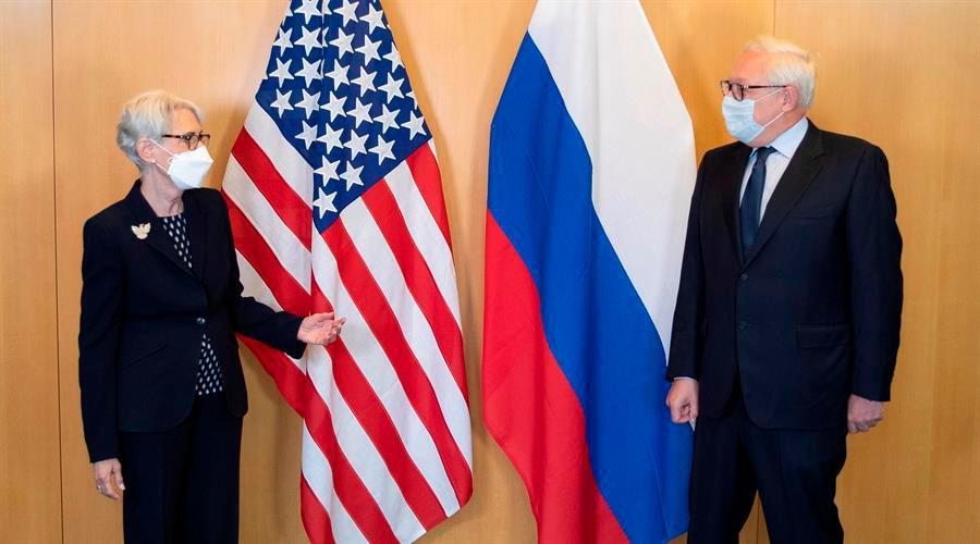 EE.UU. y Rusia inician consultas para alcanzar la estabilidad nuclear