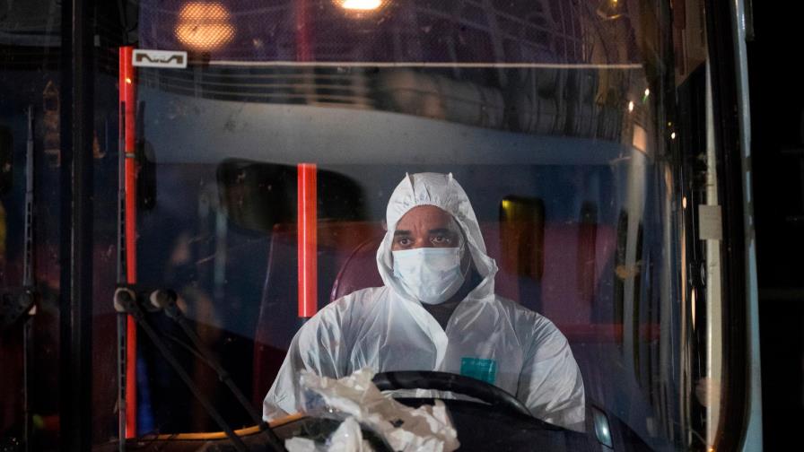 India supera a Italia como sexto país con más casos de COVID-19 India supera a Italia como sexto país con más casos de COVID-19