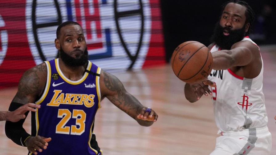 Rockets vencen a Lakers, que inician otra serie con derrota