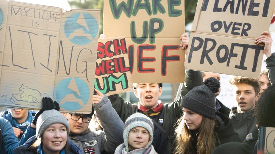 Thunberg minimiza las críticas y burlas que le hizo Mnuchin Thunberg minimiza las críticas y burlas que le hizo Mnuchin