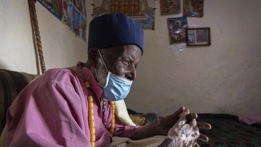 Monje etíope de 114 años sobrevive al coronavirus Monje etíope de 114 años sobrevive al coronavirus