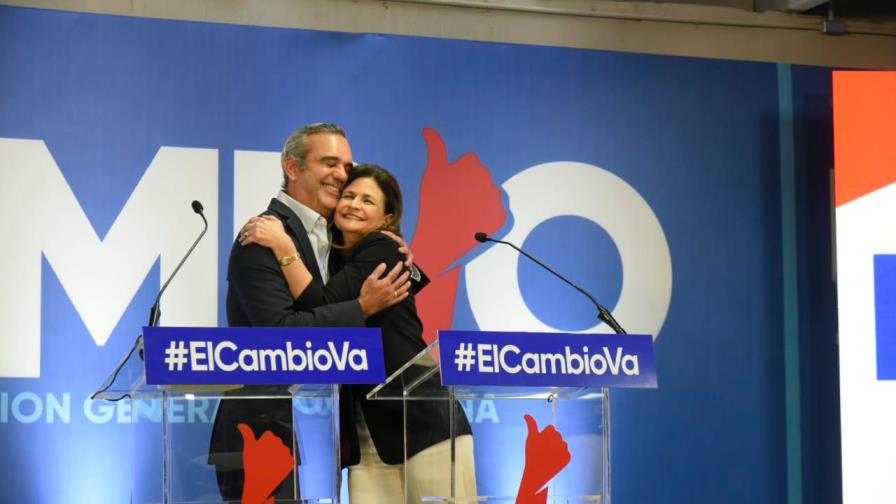 Abinader dice boleta con Raquel Peña es fórmula de cambio y esperanza Abinader dice boleta con Raquel Peña es fórmula de cambio y esperanza