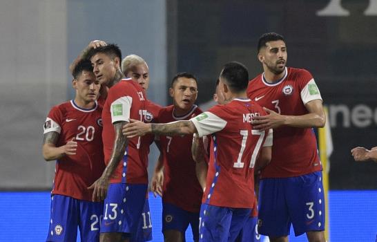 Con goles de Messi y Sánchez, Argentina y Chile igualan Con goles de Messi y Sánchez, Argentina y Chile igualan