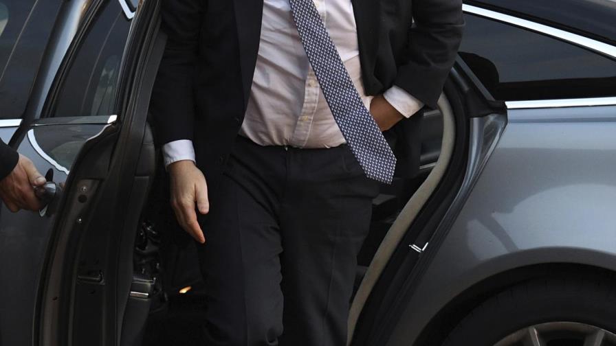 Partidos británicos se acusan de imprudencia financiera