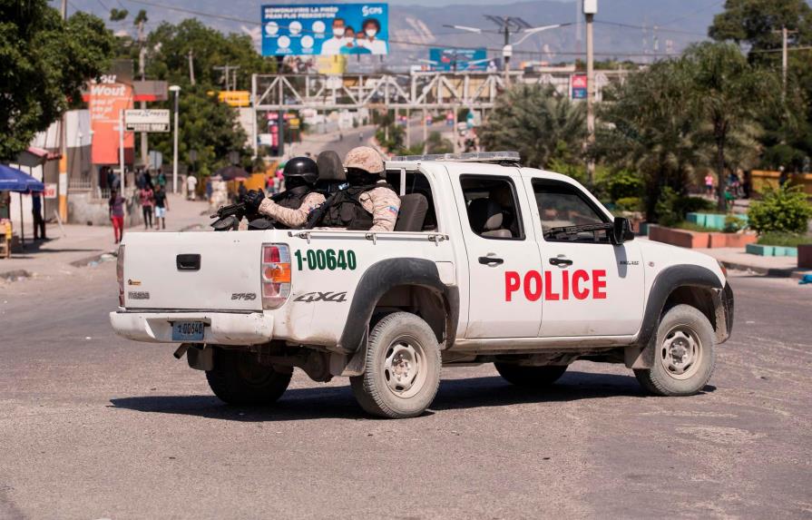 Policía de Haití dice tener pruebas de que rehenes de EEUU y Canadá están vivos 