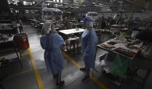 Chile inicia cuarentena total, Guatemala en toque de queda