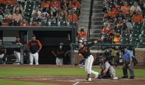 Mountcastle aporta jonrón y Orioles siguen ganando en junio