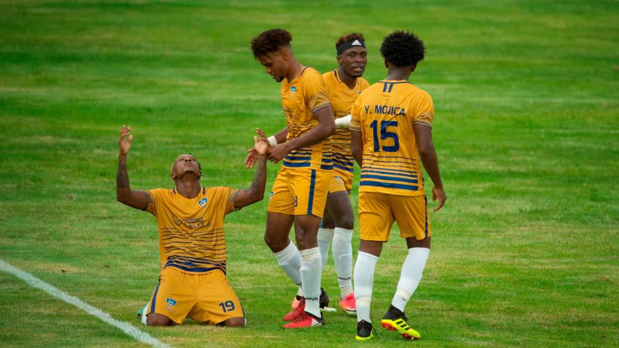 O&M gana a San Cristóbal en primer partido con fanáticos en República Dominicana O&M gana a San Cristóbal en primer partido con fanáticos en República Dominicana