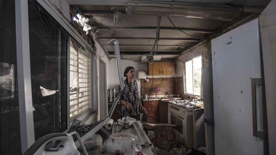Insurgentes lanzan cohetes desde Gaza, Israel ataca a Hamas Insurgentes lanzan cohetes desde Gaza, Israel ataca a Hamas