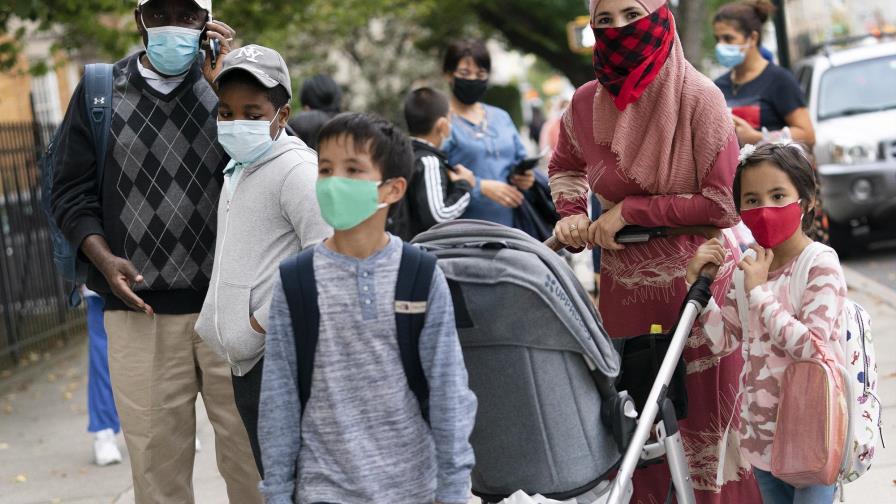 Pfizer busca vacunar contra COVID-19 a niños de 5-11 años