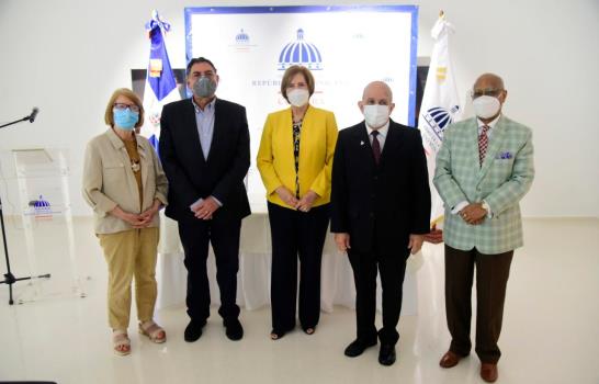 Regresa la Bienal de Artes Visuales tras cinco años de ausencia Regresa la Bienal de Artes Visuales tras cinco años de ausencia