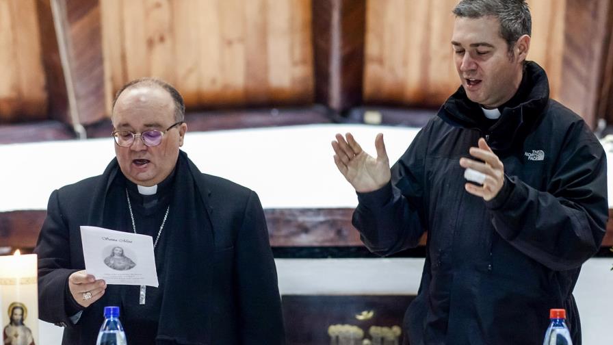 AP EXPLICA: Por qué el papa envía misión a México por abusos AP EXPLICA: Por qué el papa envía misión a México por abusos