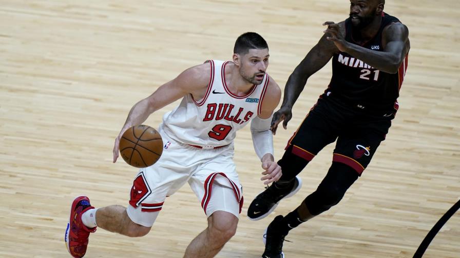 Bulls se sostiene y supera al Heat