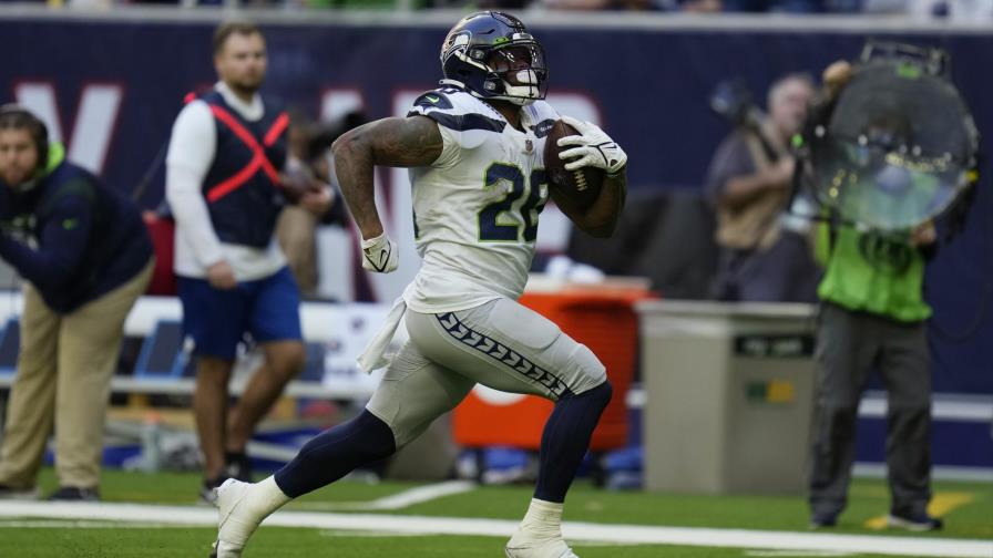 Wilson y Seahawks doblegan 33-13 a Texans