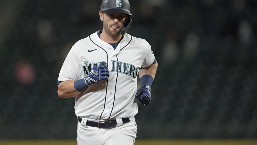 Flexen y France guían a Marineros a triunfo ante Gigantes