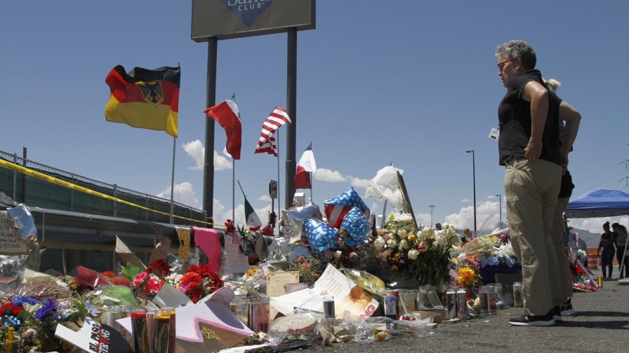 El Paso: Inauguran jardín en memoria de víctimas de matanza