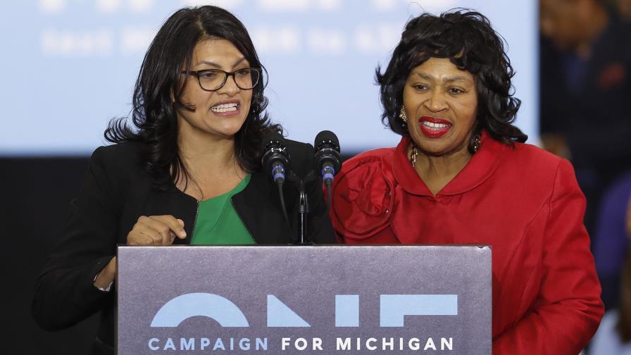 Tlaib, en la mira de republicanos... y de algunos demócratas