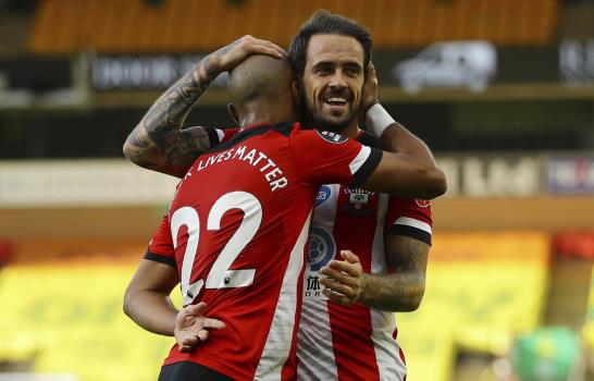 Man United y Tottenham retoman actividad, con empate 1-1