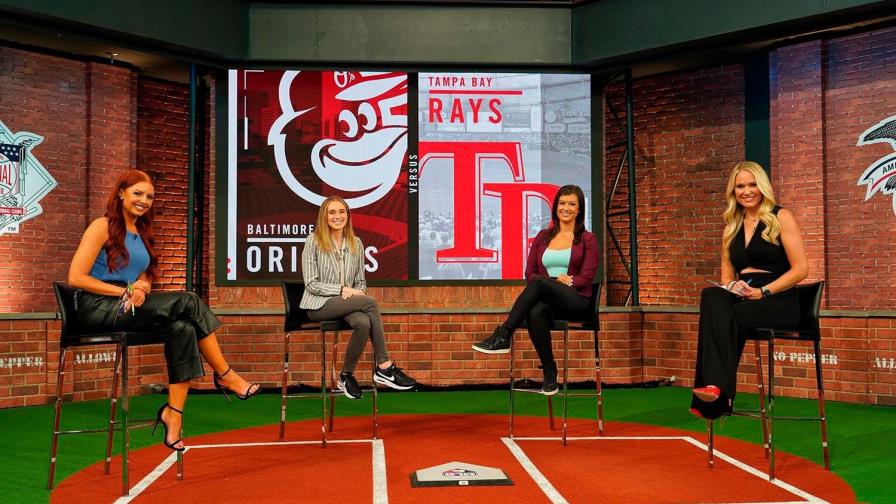 Una histórica transmisión de MLB completa por mujeres