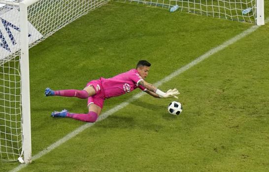 Chivas rescata un 0-0 en el clásico mexicano ante América