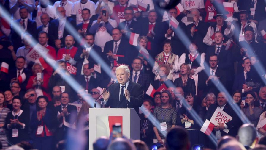 Oficialismo polaco lanza campaña de reelección de presidente Oficialismo polaco lanza campaña de reelección de presidente