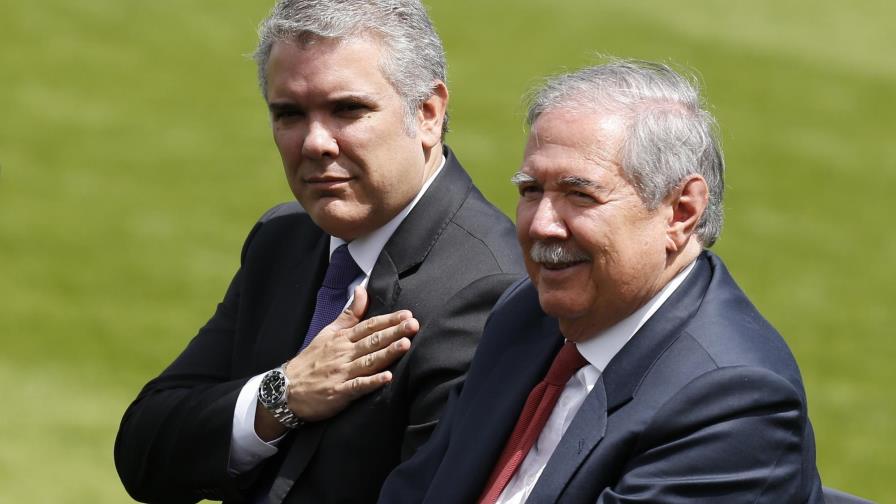 Renuncia ministro de Defensa de Colombia Renuncia ministro de Defensa de Colombia