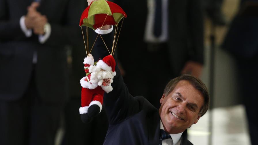 Bolsonaro: Trump no impondrá aranceles a acero de Brasil