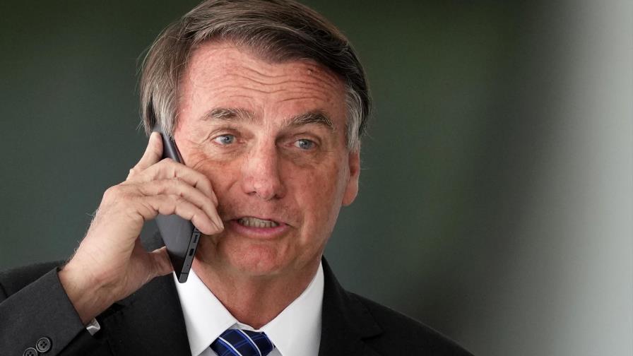 Recomiendan acusar a Bolsonaro por mala gestión de pandemia