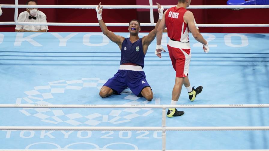 Brasileño Sousa se lleva el oro con un espectacular nocaut