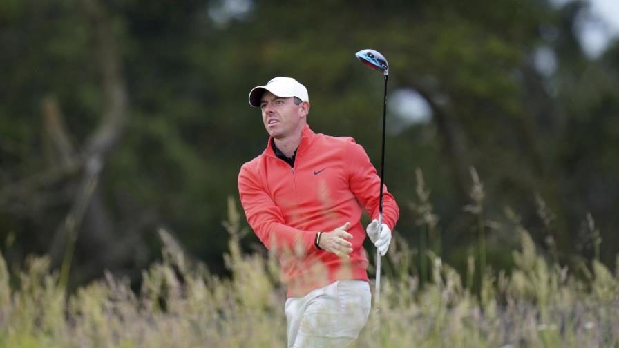 Expulsan a espectador por tomar palo de bolso de McIlroy