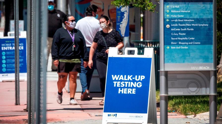 Florida añade a su cuenta 3.116 casos nuevos de la COVID-19 y 145 muertes Florida añade a su cuenta 3.116 casos nuevos de la COVID-19 y 145 muertes