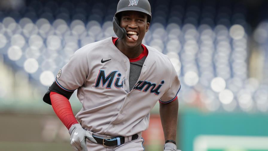 Dominicano Jesús Sánchez conecta dos vuelacercas en victoria de los Marlins